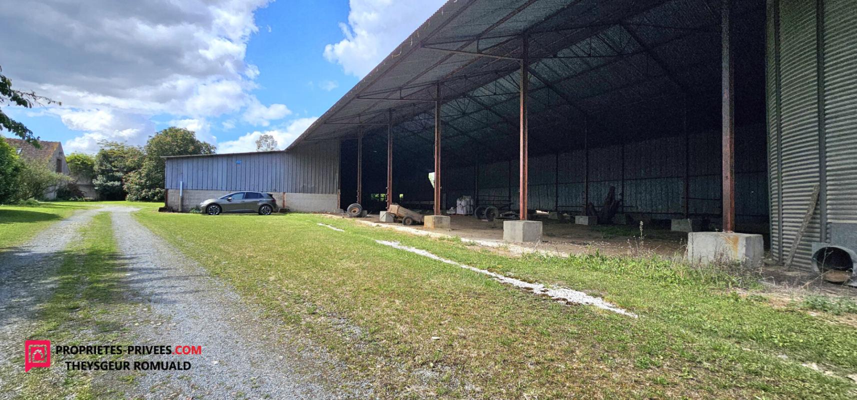 EGREVILLE Corps de ferme 7 pièce(s) 190 m2 16