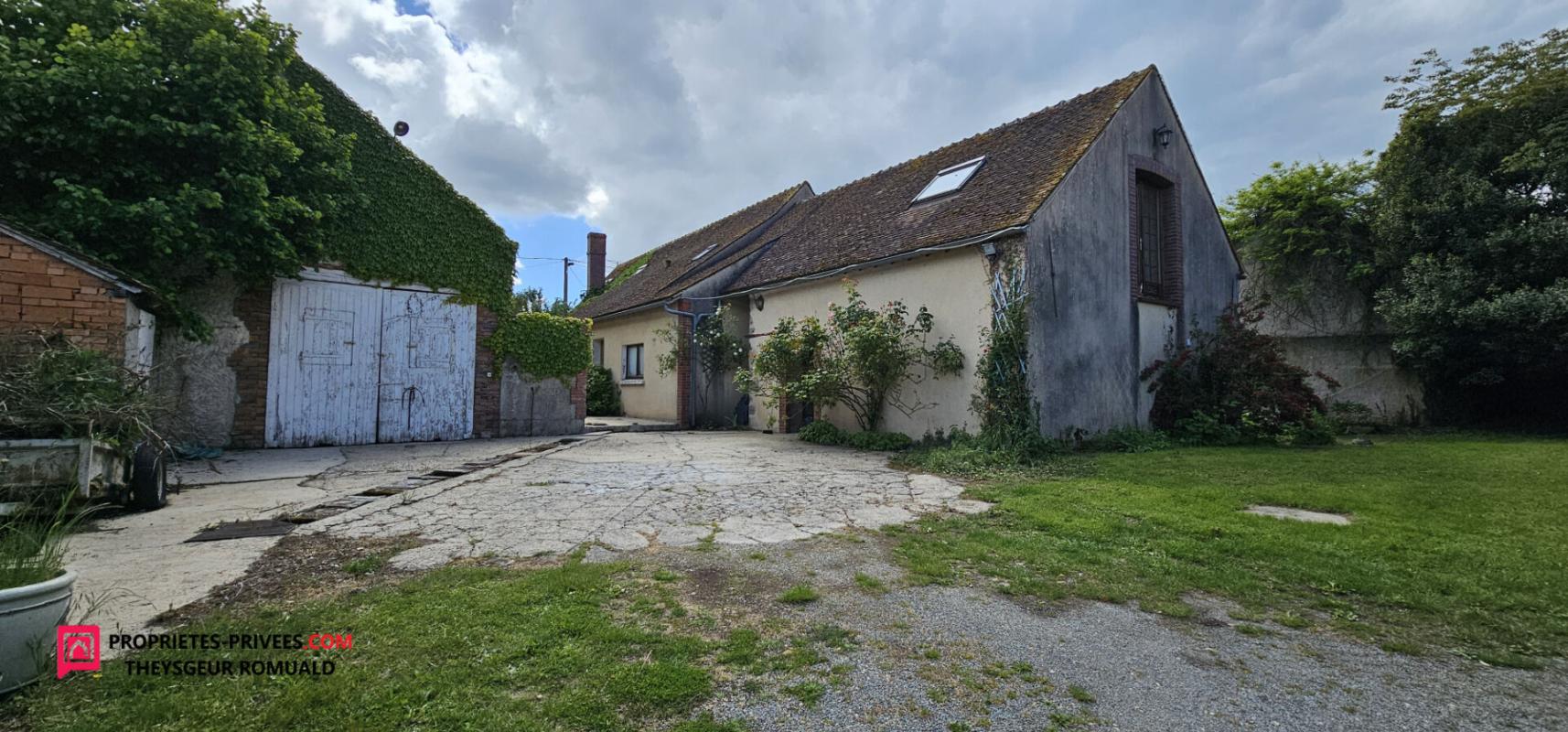 EGREVILLE Corps de ferme 7 pièce(s) 190 m2 5