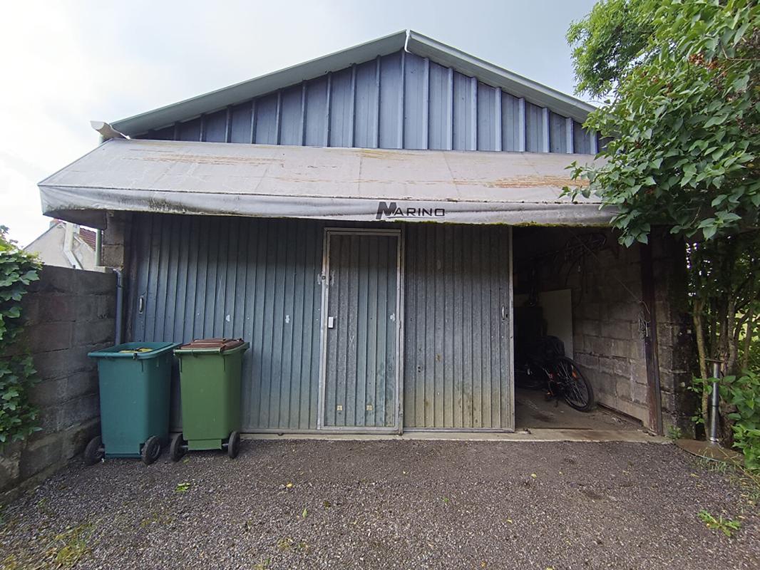 SAINT-PARIZE-LE-CHATEL MOIRY - MAISON DE BOURG 69 M2 11