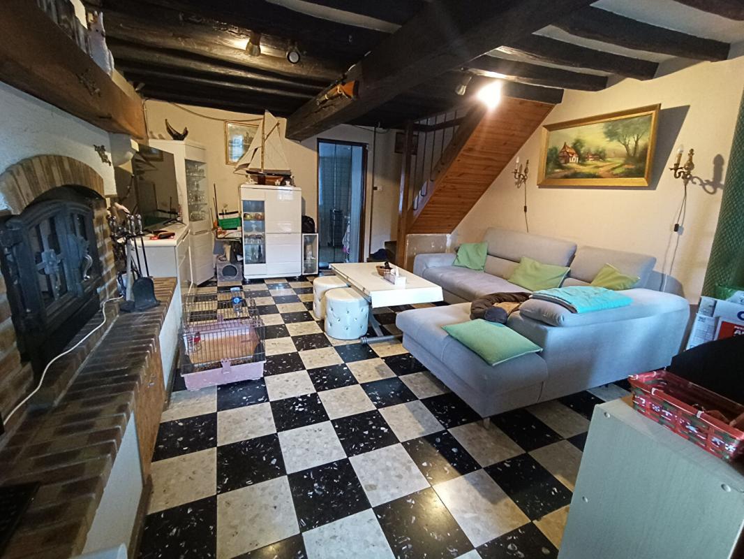 SAINT-PARIZE-LE-CHATEL MOIRY - MAISON DE BOURG 69 M2 2