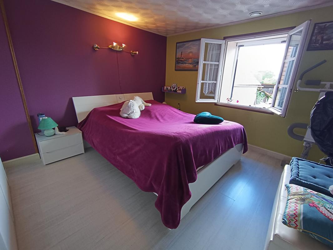SAINT-PARIZE-LE-CHATEL MOIRY - MAISON DE BOURG 69 M2 4