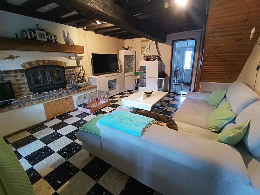 SAINT-PARIZE-LE-CHATEL MOIRY - MAISON DE BOURG 69 M2 8