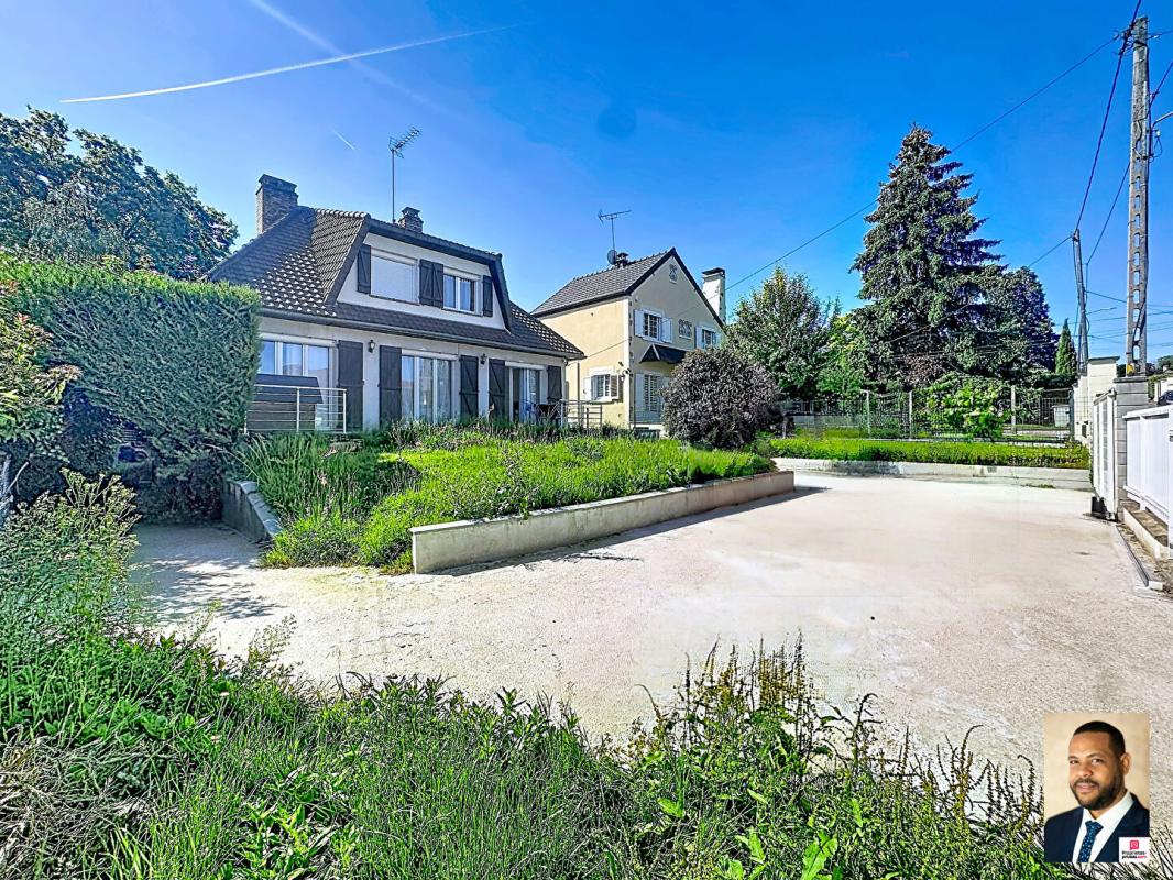 YERRES Maison Yerres 6 pièce(s) 120 m2 totalement rénovée 12