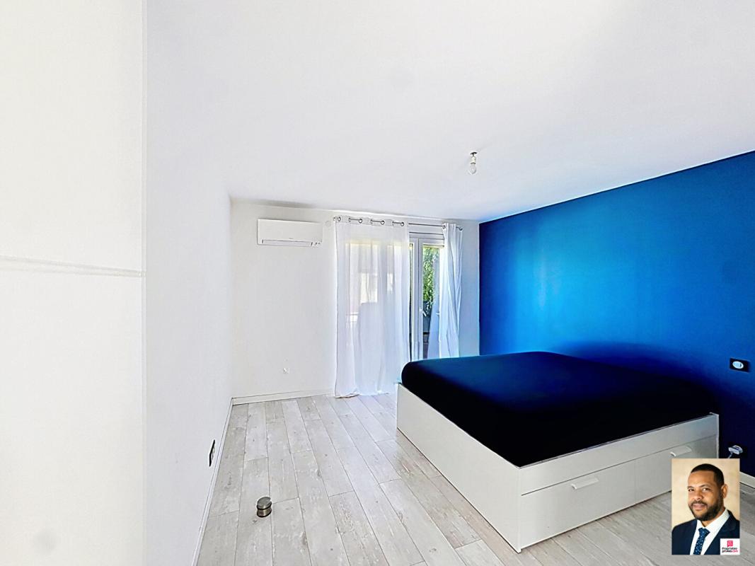 YERRES Maison Yerres 6 pièce(s) 120 m2 totalement rénovée 6