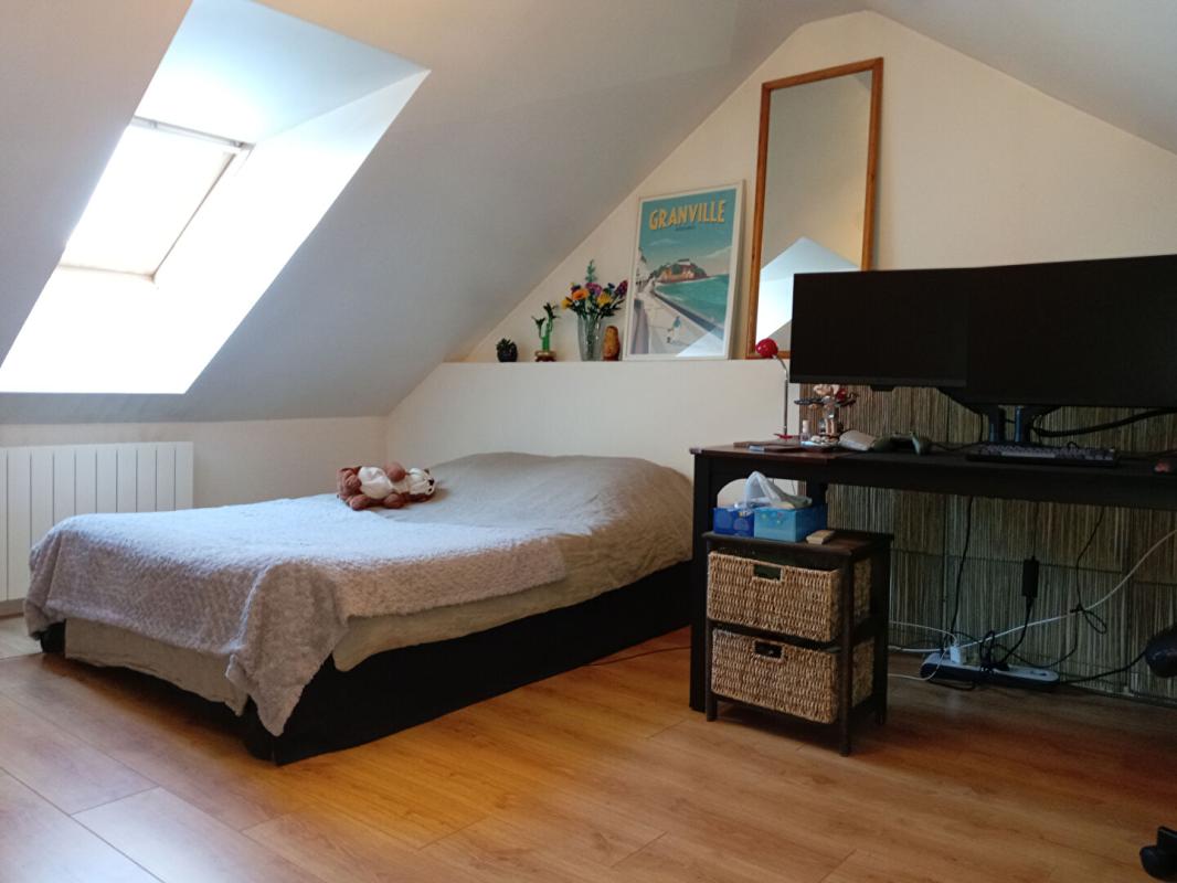 SAINT-PAIR-SUR-MER Maison Saint Pair Sur Mer 4 pièce(s) 97 m2 6