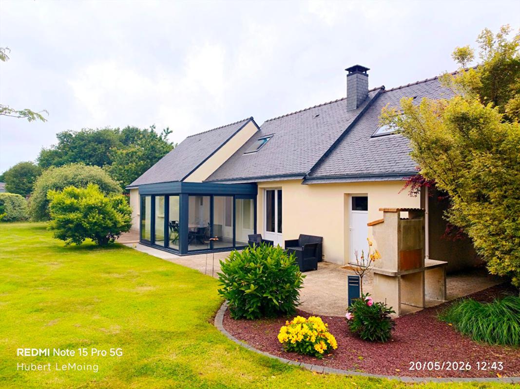 BRECH JOLIE PROPRIETE SOIGNEE AVEC UN PARC DE 2500 m2 1
