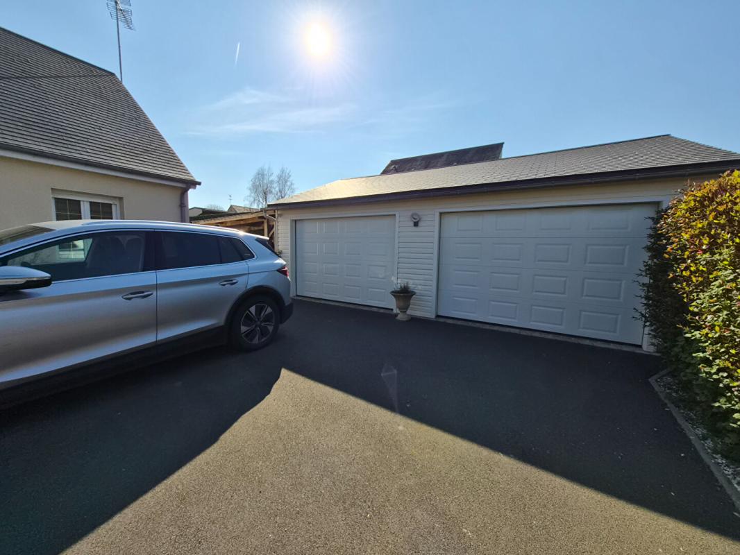 ANCTOVILLE-SUR-BOSCQ Magnifique maison moderne de 8 pièce(s) 230 m2 aux portes de Granville 17
