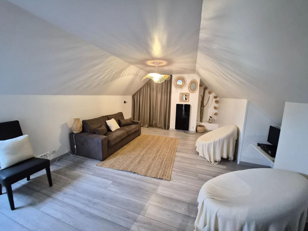 ANCTOVILLE-SUR-BOSCQ Magnifique maison moderne de 8 pièce(s) 230 m2 aux portes de Granville 9