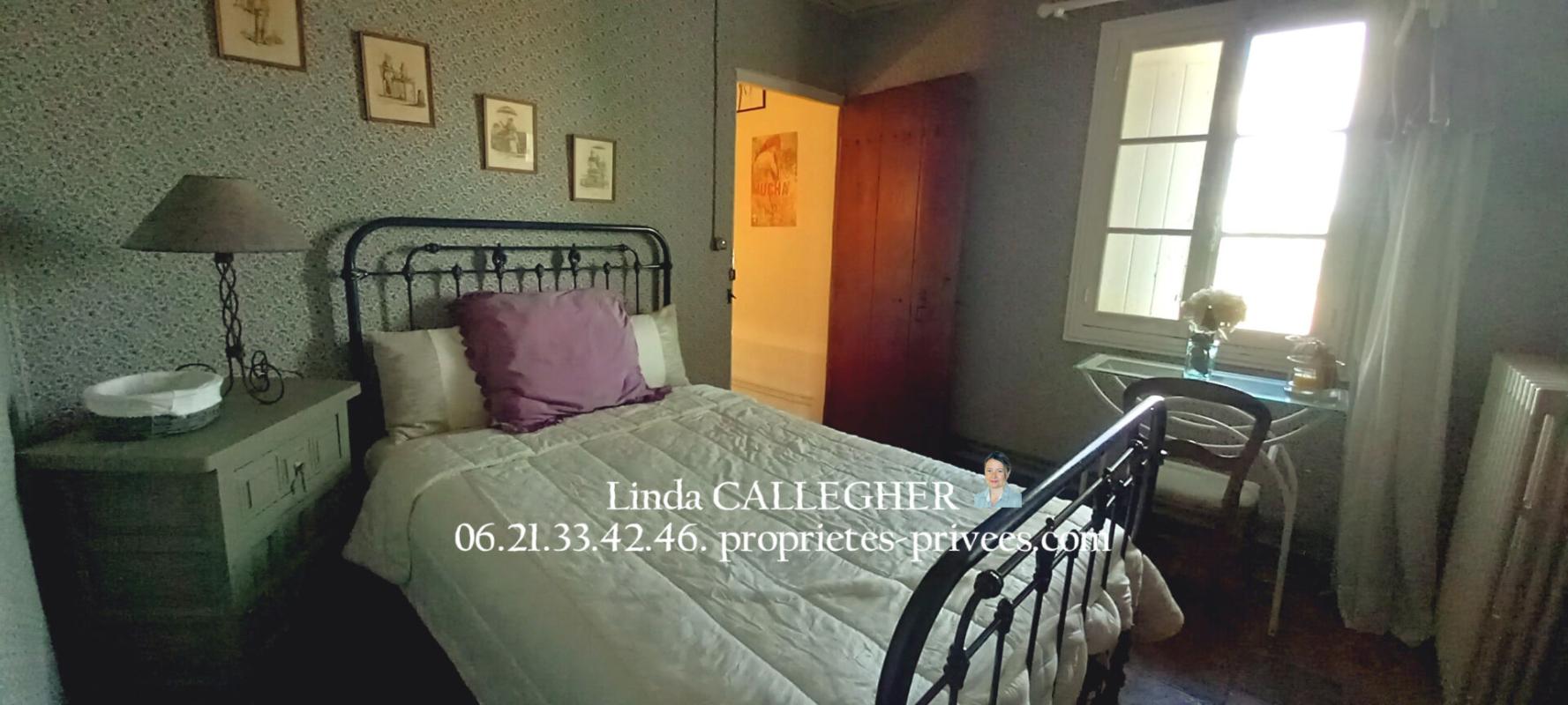 PéZENAS Maison Pezenas 6 pièce(s) 217 m2 6
