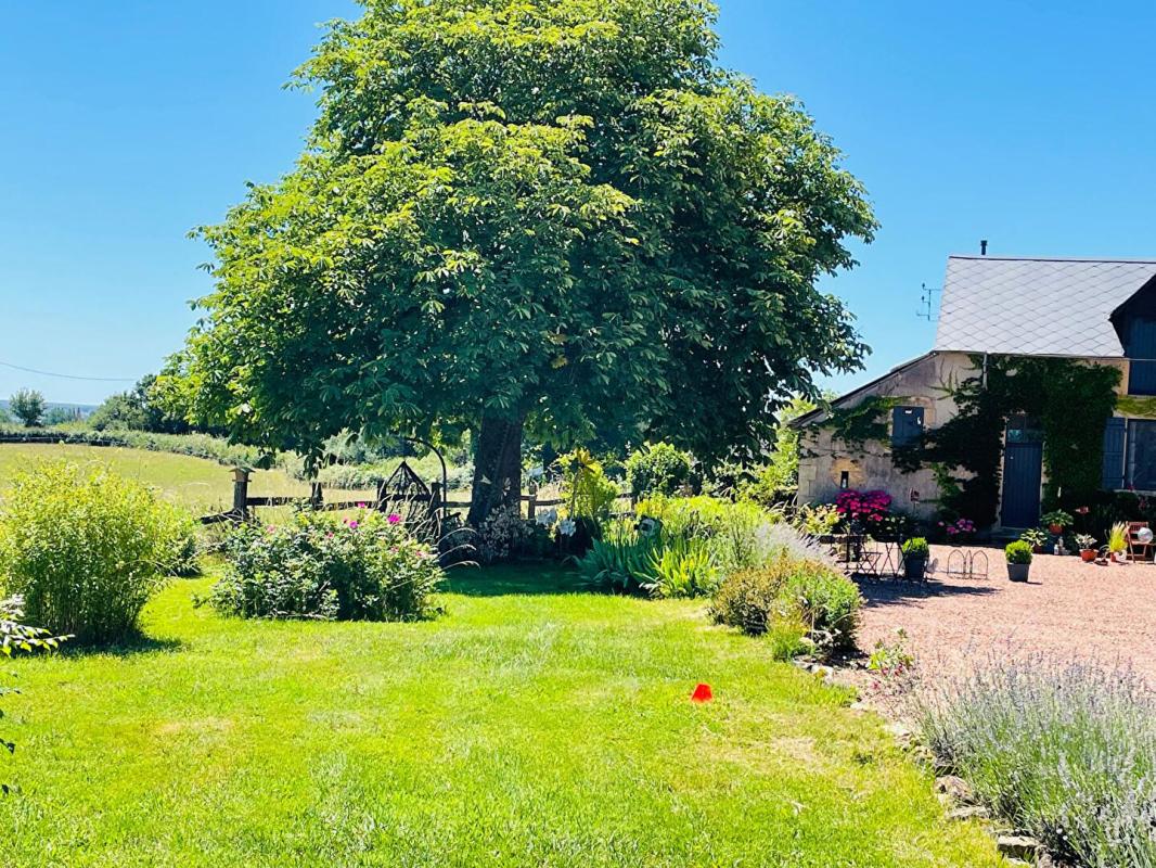 ISENAY Propriété à Isenay 5 pièce(s) 134 m2 7