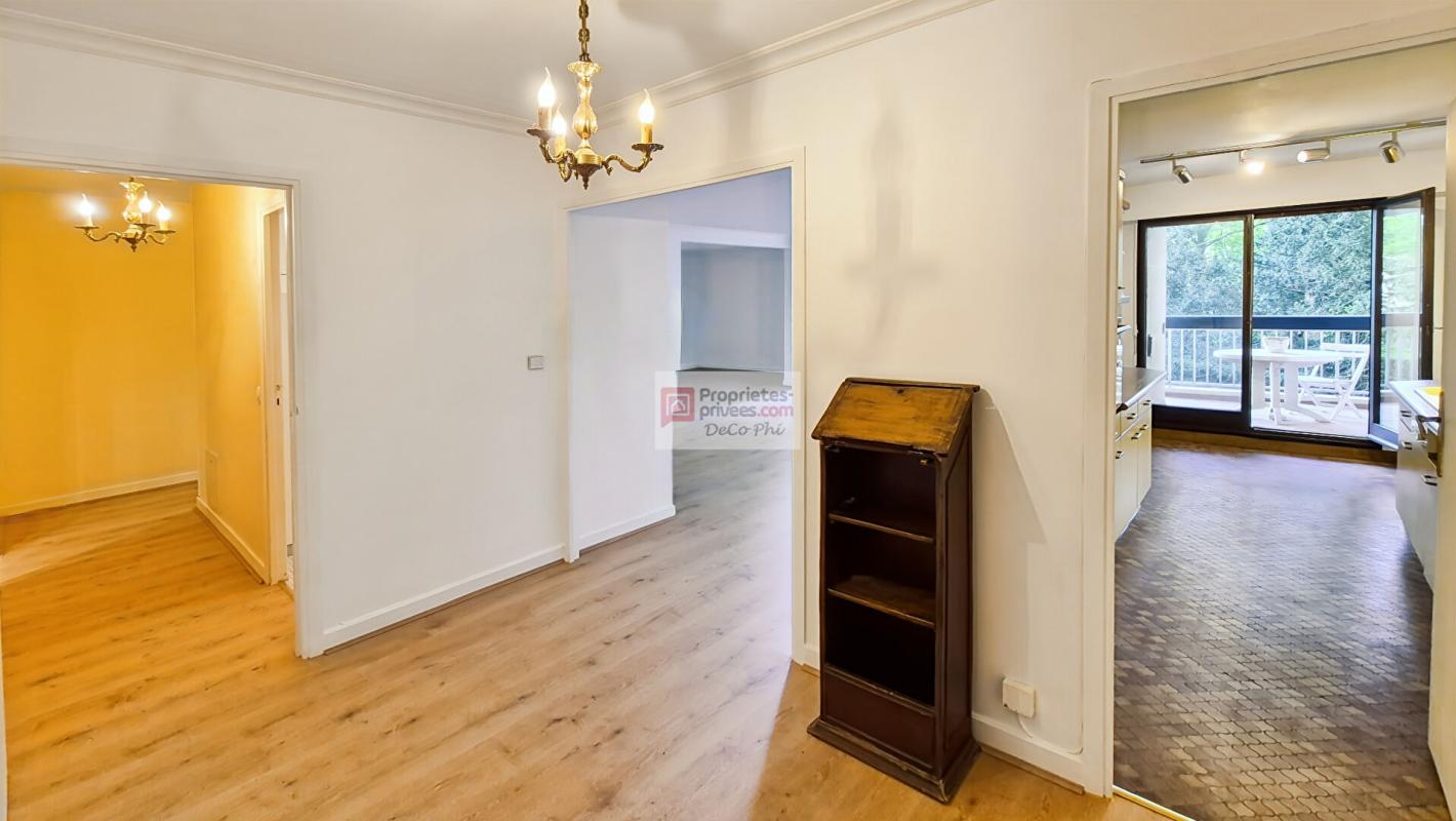 VERSAILLES Appartement  terrasse  4 pièces  92 m2  Versailles 4