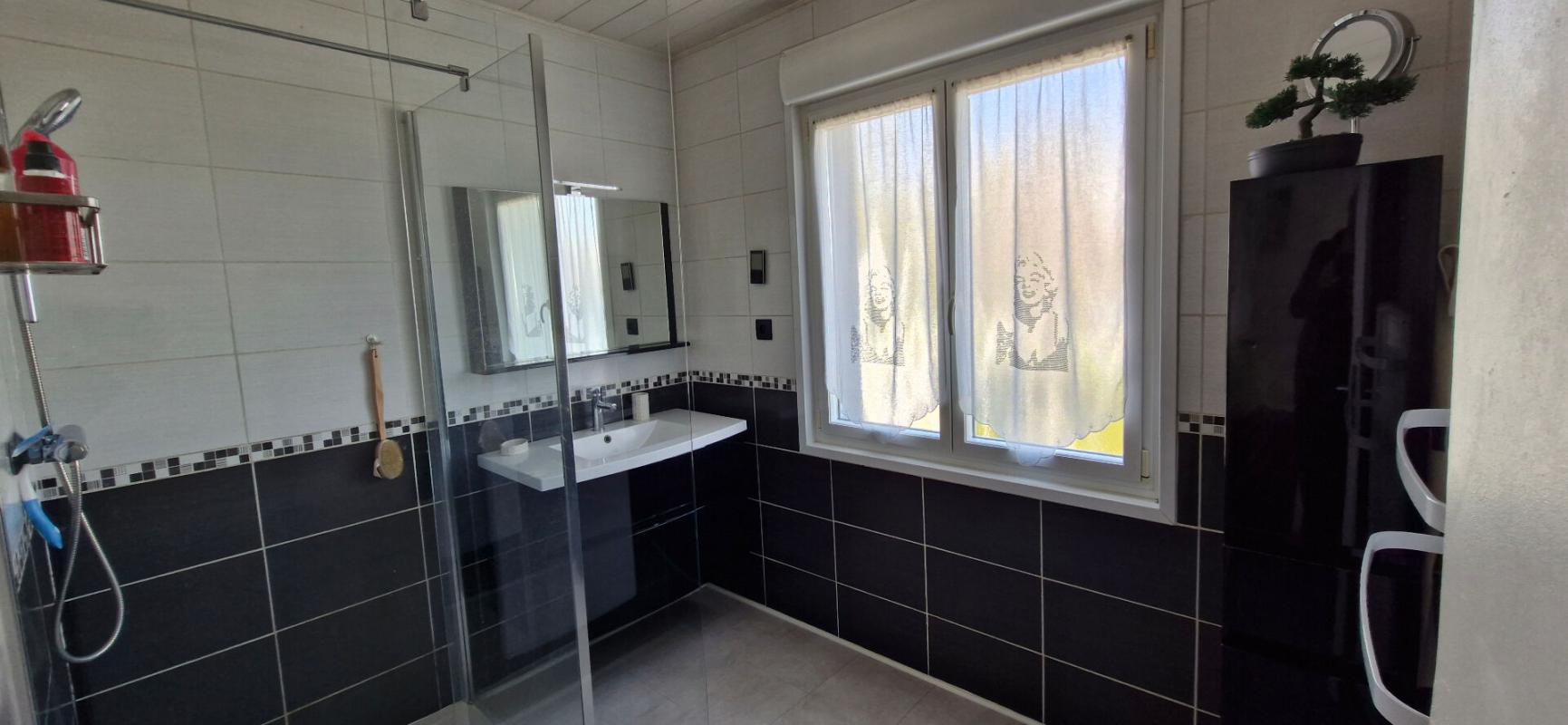 CONFLANS-EN-JARNISY Maison Conflans-en-Jarnisy 6 pièces 120 m2 12