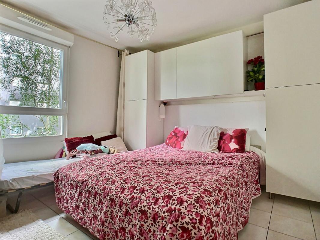 BORDEAUX Vente T3 63m2 BORDEAUX (33300) 4