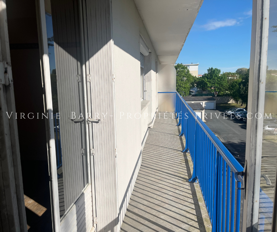 ROCHEFORT APPARTEMENT T3 AVEC ASCENSEUR, BALCONS ET GARAGE 14