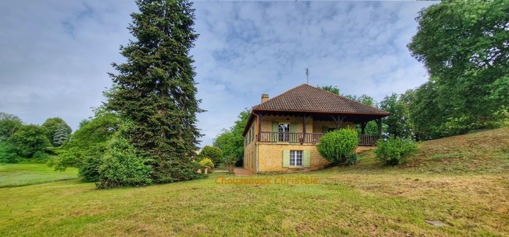 VEYRIGNAC 24370 Veyrignac : Maison en pierre du paysavec studio ,10 pièce(s) 194 m2 15