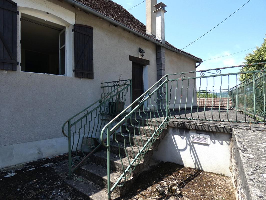 CHERVEIX-CUBAS Maison 115 m2 / 3 chambres / grange / terrain 2900m² 17