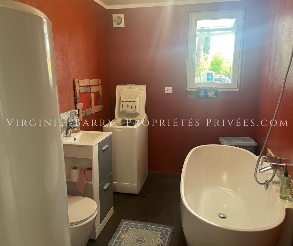 ROCHEFORT MAISON 3 CHAMBRES + STUDIO SUR TERRAIN AVEC PISCINE CHAUFFÉE 9