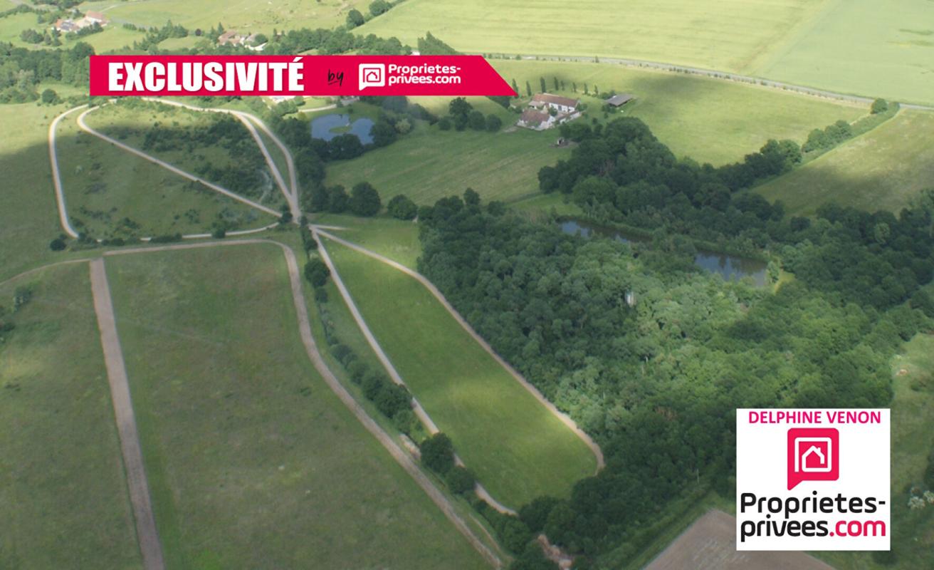 SIGLOY Exclusivité - Propriété avec beaucoup de cachet proche de Tigy ; Longère, Ecuries, piste d'entrainement, prés, bois et plan d'eau sur 20 hectares environ 16