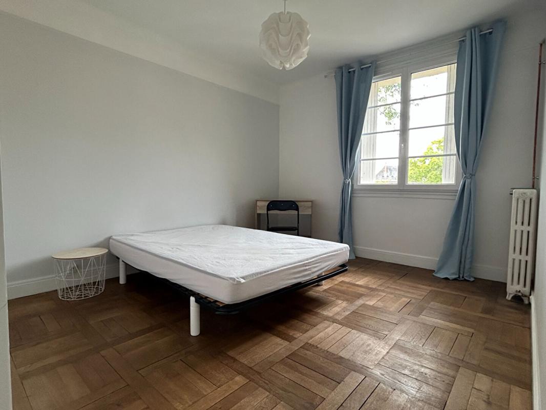 LISIEUX 14100 Lisieux Appartement 5 pièces rénové 185 000 Euros 8