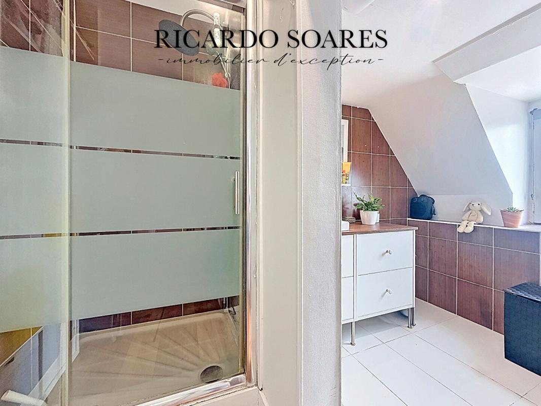 PONT-SAINTE-MAXENCE PONT-SAINTE-MAXENCE 60700 - MAISON DE VILLE 64 m² / 1 CHAMBRE / 1 STUDIO INDÉPENDANT / JARDIN ET TERRASSES 10