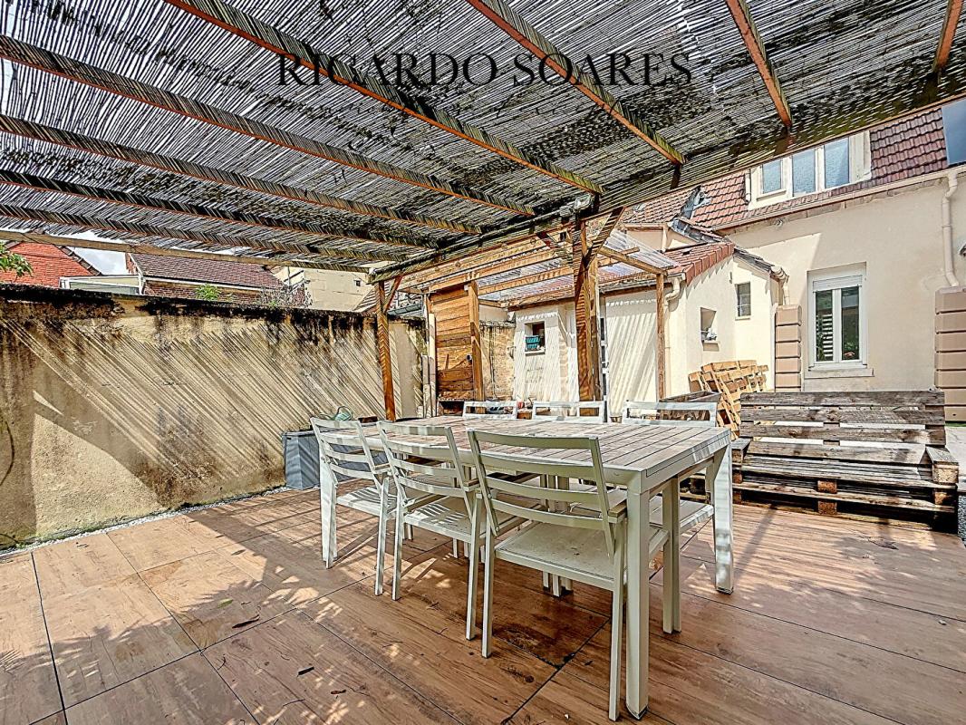 PONT-SAINTE-MAXENCE PONT-SAINTE-MAXENCE 60700 - MAISON DE VILLE 64 m² / 1 CHAMBRE / 1 STUDIO INDÉPENDANT / JARDIN ET TERRASSES 14