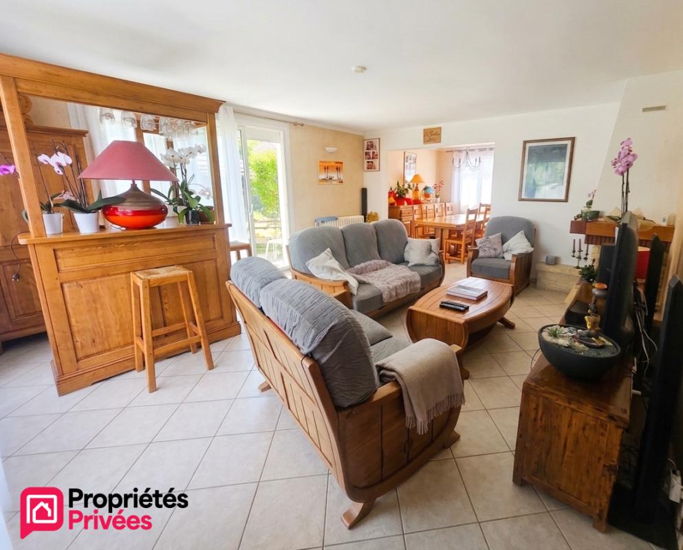 ROISSY-EN-BRIE Maison 6 Pièces Roissy En Brie (77680) 2