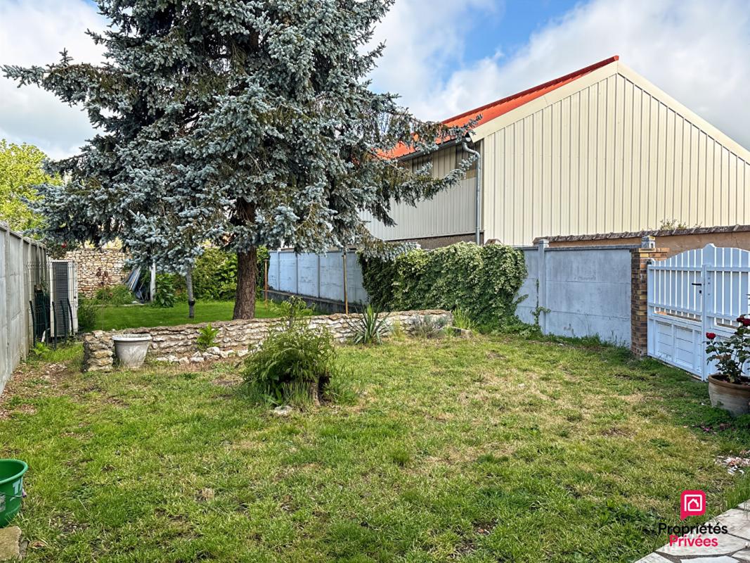 NOYEN-SUR-SARTHE Maison Noyen Sur Sarthe 5 pièce(s) 76.74 m2 11