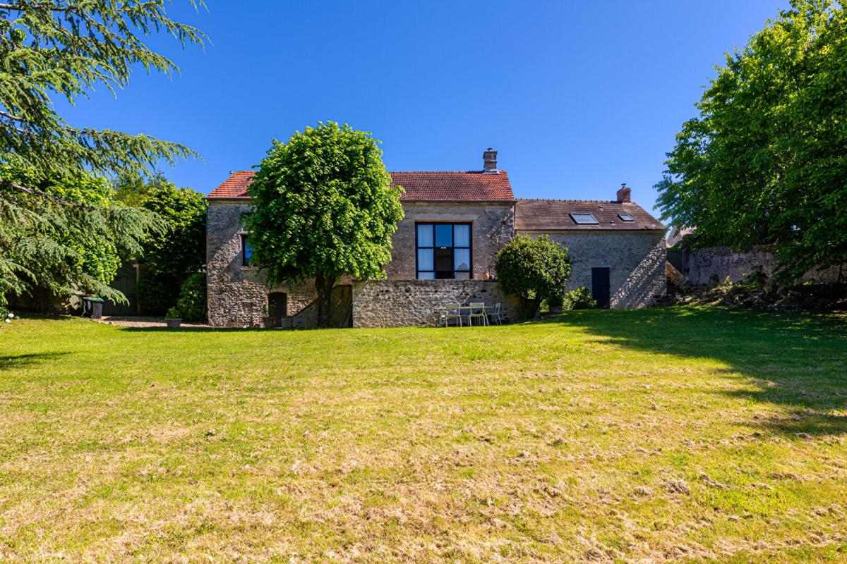 MAGNY-EN-VEXIN Propriété de charme au calme absolu 2