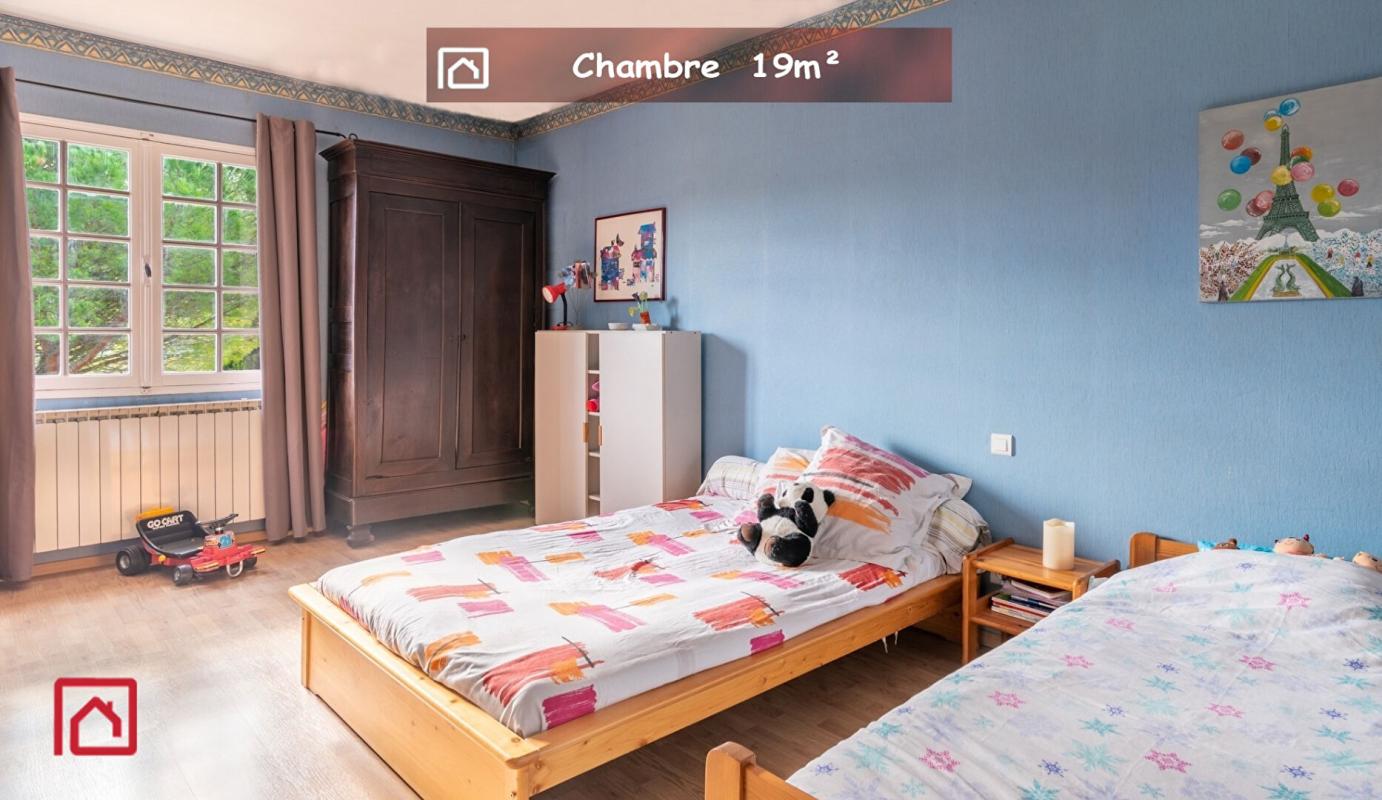 MONTAZELS Maison 7 pièces 215 M² avec Grand Garage 134m² près de Couiza 11190 11