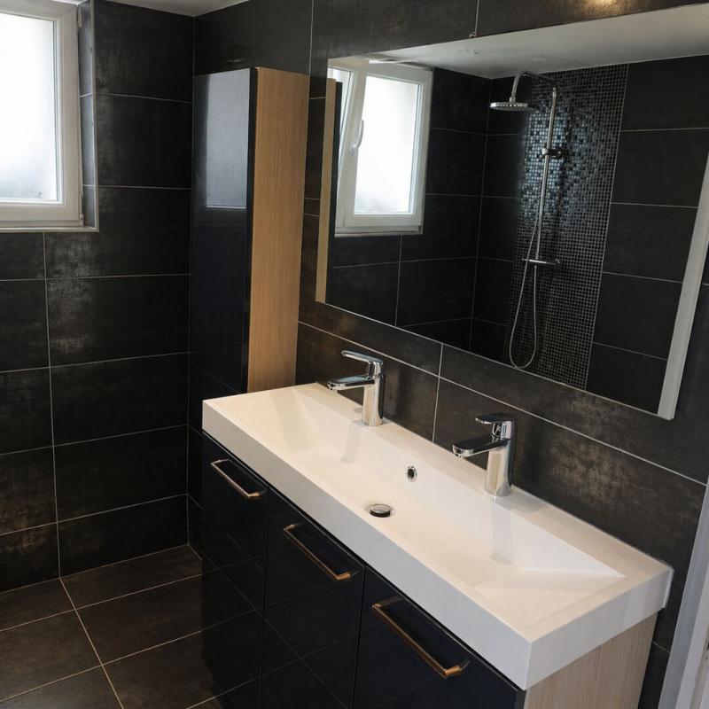 BADEVEL Maison en pierre rénovée avec atelier et jardin privatif 6