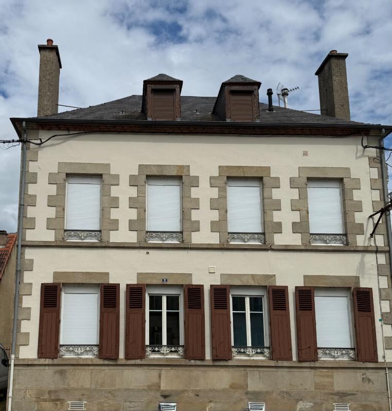 YZEURE Maison Yzeure 212 m2 1