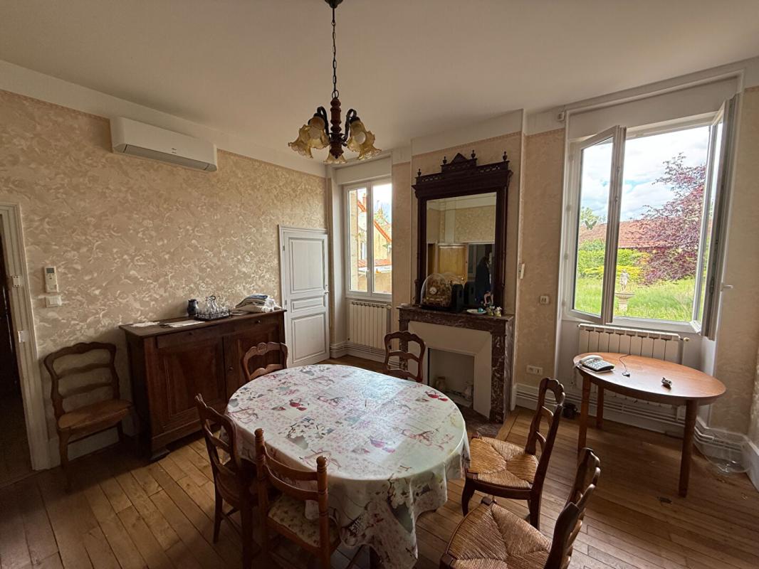 YZEURE Maison Yzeure 212 m2 5