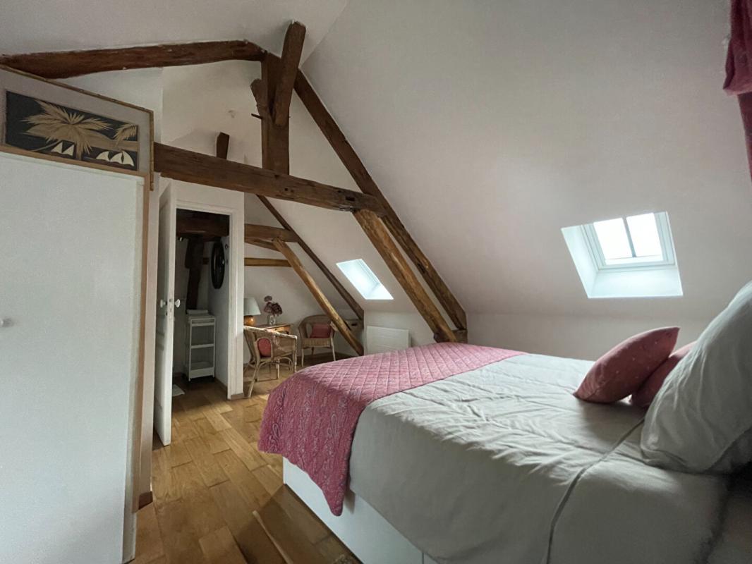 BELLEME Bellême centre - Immeuble de rapport avec commerce et appartements meublés - Rentabilité et potentiel d'évolution 5