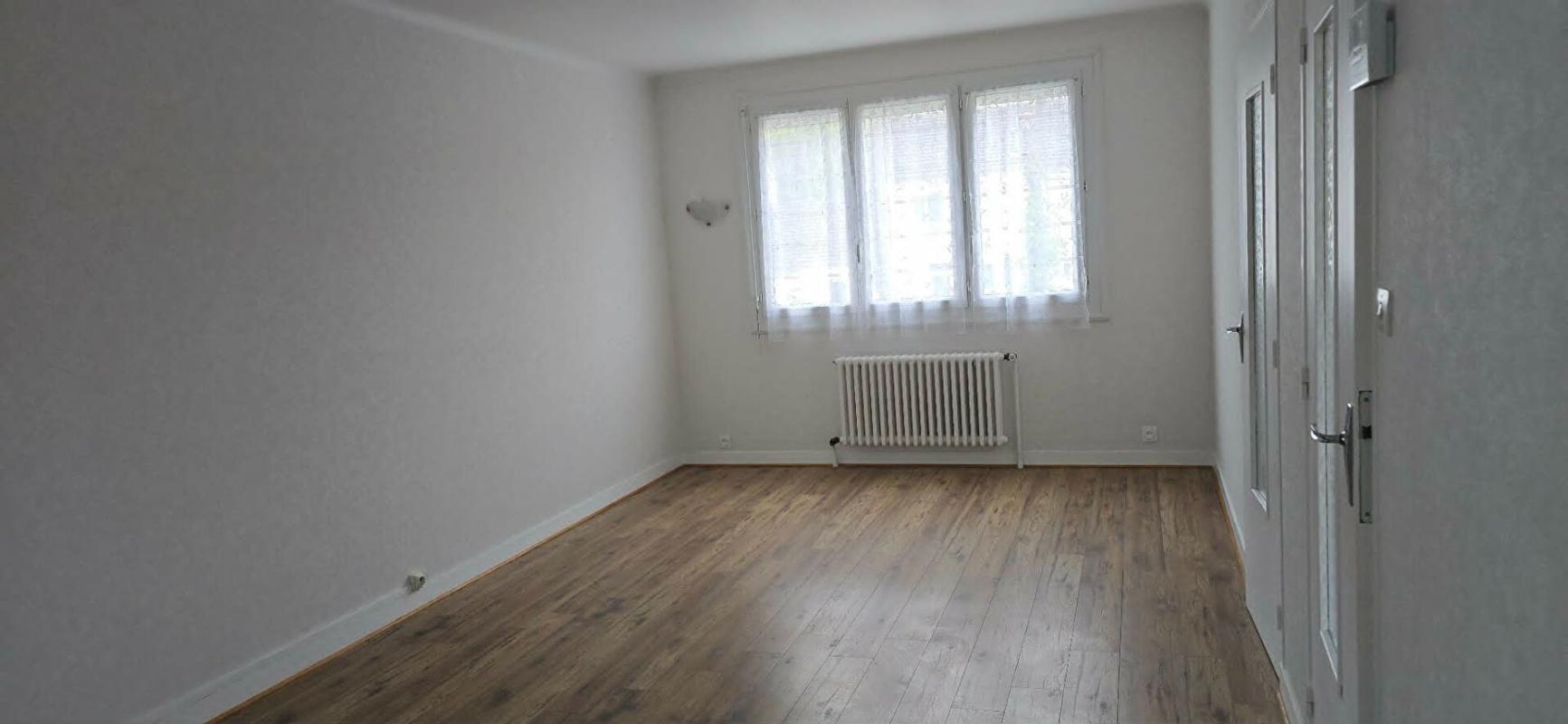 LE MANS Maison LE MANS LES MAILLETS  87 M2 GARAGE JARDIN 6