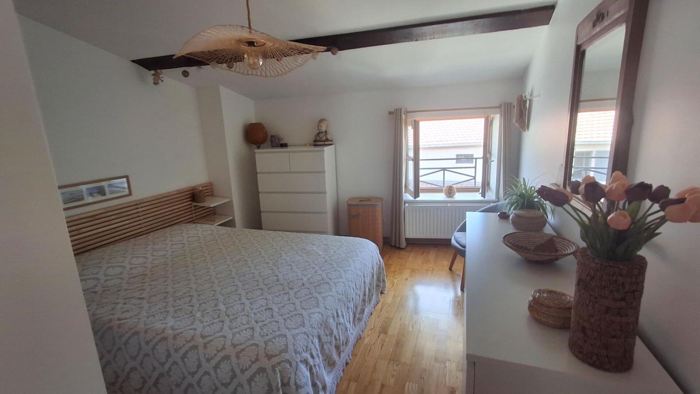 BRIGNAIS DUPLEX T4 CENTRE VILLE BIRGNAIS 10