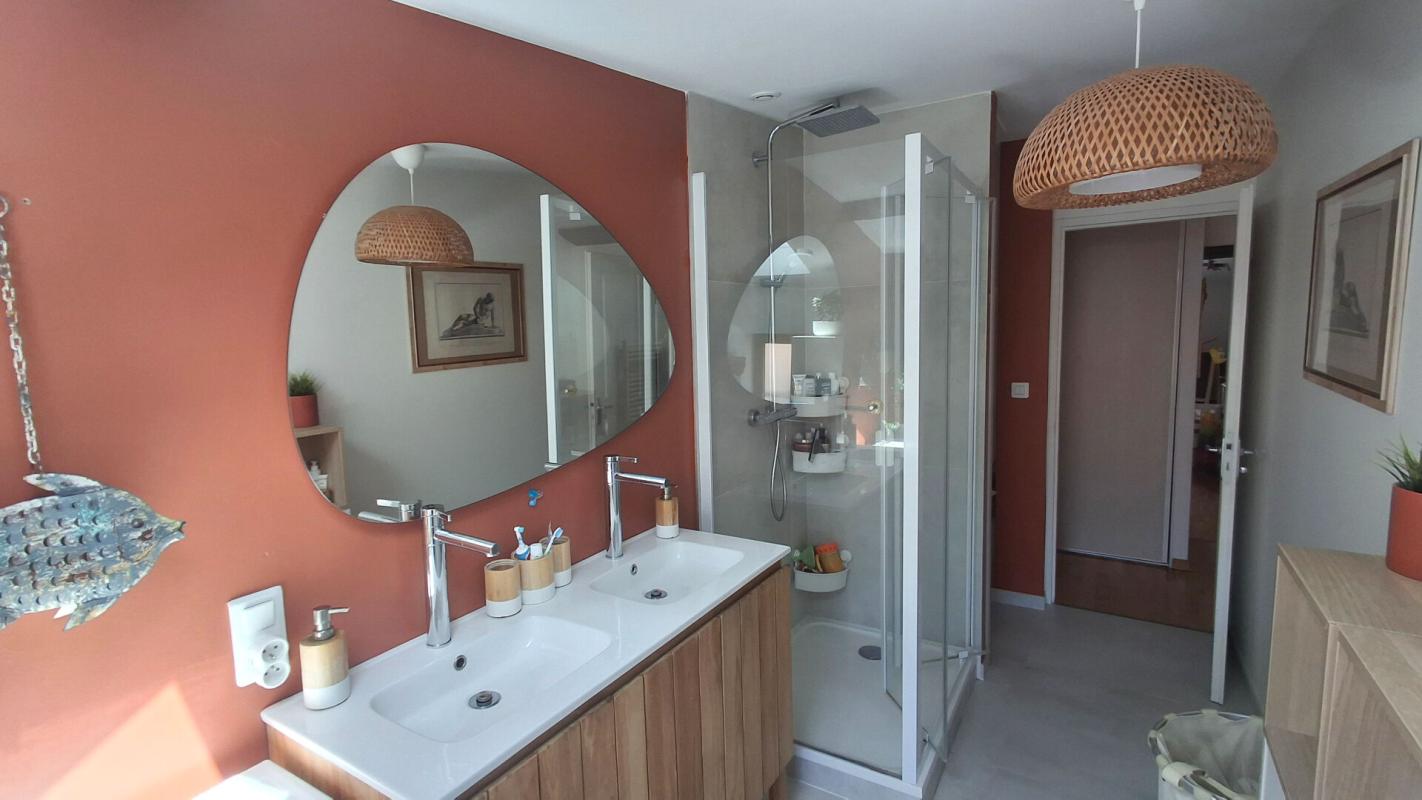 BRIGNAIS DUPLEX T4 CENTRE VILLE BIRGNAIS 7