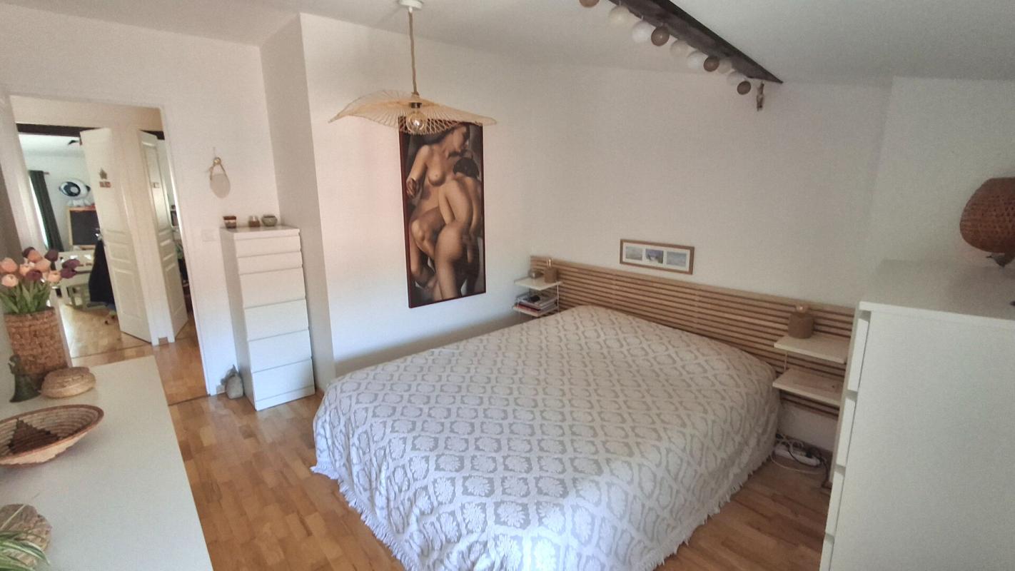 BRIGNAIS DUPLEX T4 CENTRE VILLE BIRGNAIS 9