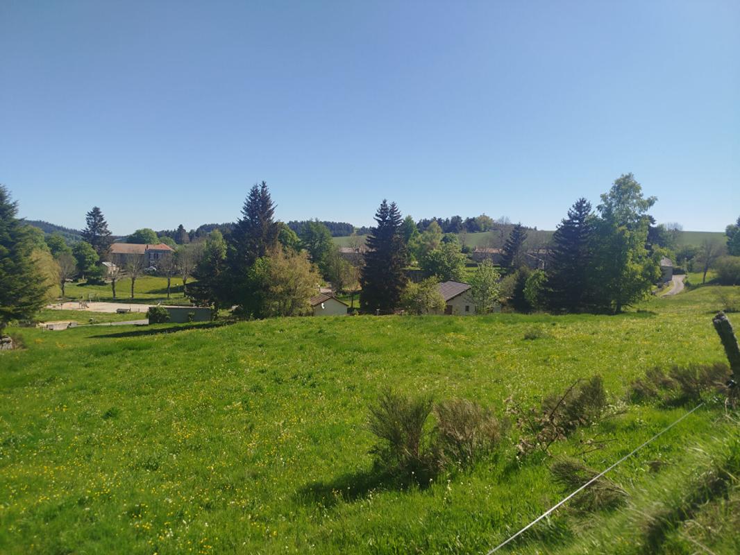 CHAUDEYRAC Terrain Constructible Chaudeyrac 6438m² 2