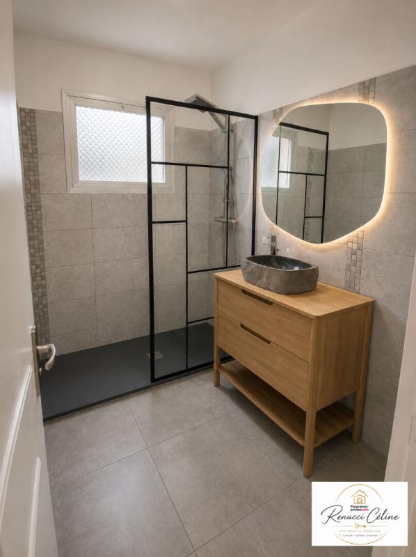 AJACCIO Appartement T3 de 88 m² au Salario 8