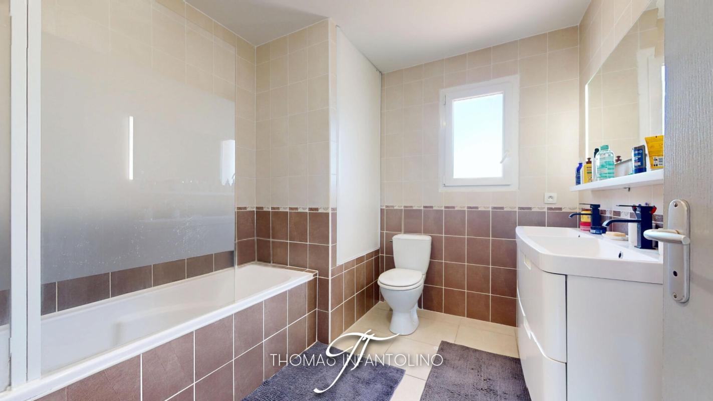 VILLEMOUSTAUSSOU EN EXCLUSIVITE - VILLEMOUSTAUSSOU - 3 CHAMBRES - PLANCHER CHAUFFANT - GARAGE - PISCINE 15