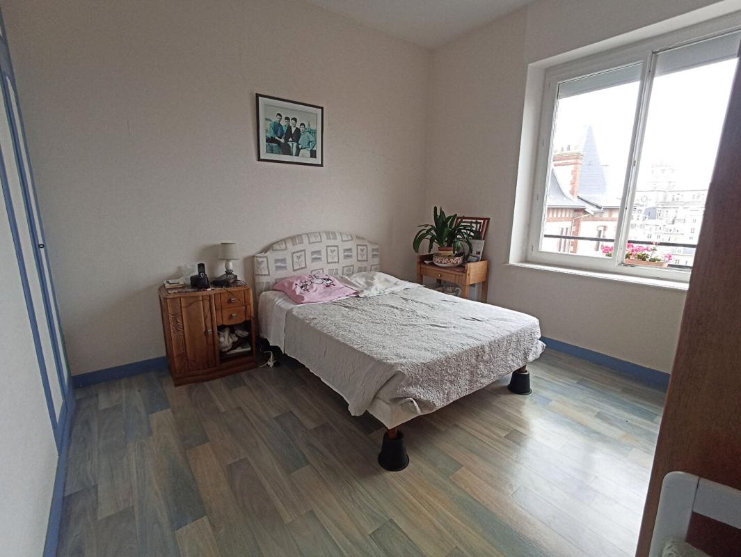 GRANVILLE Maison 6 pièce(s) 106 m2 6