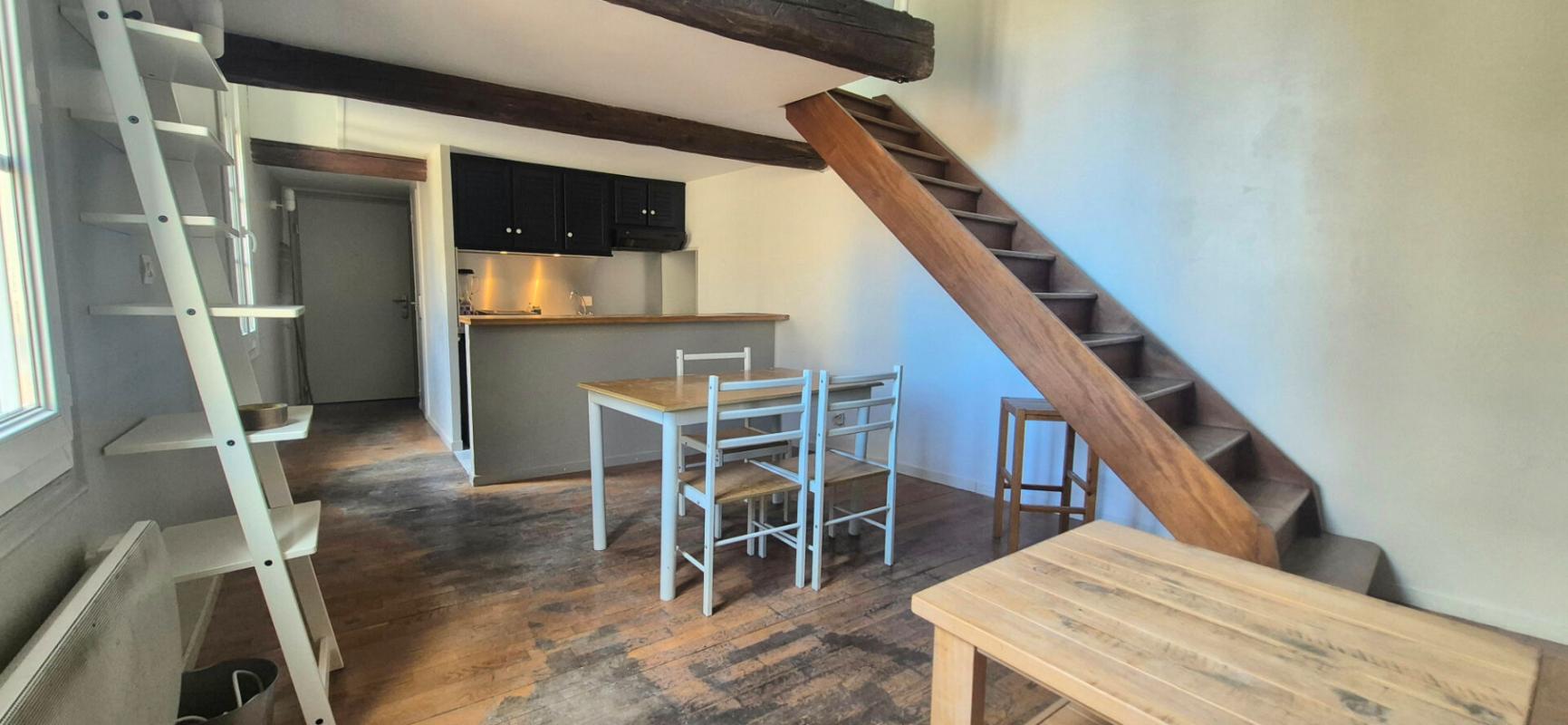 MONTPELLIER Appartement 2 pièces 43.28 m2 , centre ville de Montpellier, place Albert 1 er 2