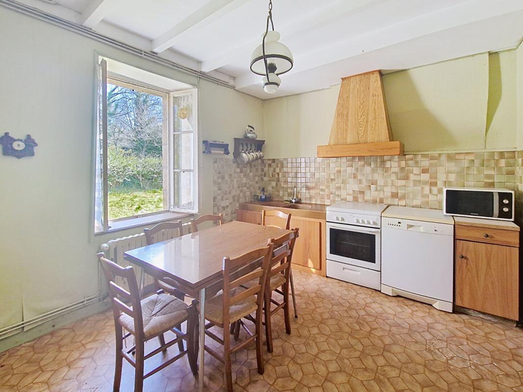 PLOUIGNEAU Maison 108 m2 terrain 4650m² dont terrain constructible de 1000m² 10