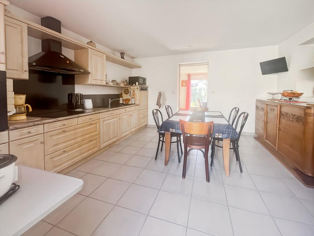 SAINT-BREVIN-LES-PINS Maison Saint Brevin Les Pins 5 pièce(s) 130 m2 centre ville 5