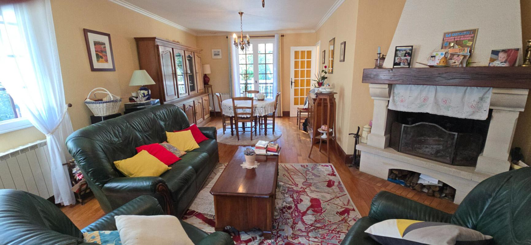 COULOUNIEIX-CHAMIERS Maison type 6 , sur sous-sol complet, terrain arboré de 5734 m² 6