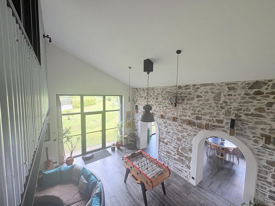 SAINT-LUMINE-DE-CLISSON Maison familiale idéalement bien située 5