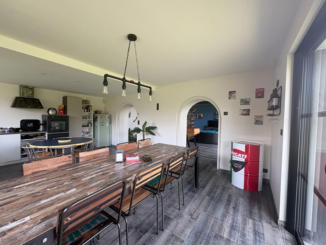 SAINT-LUMINE-DE-CLISSON Maison familiale idéalement bien située 6