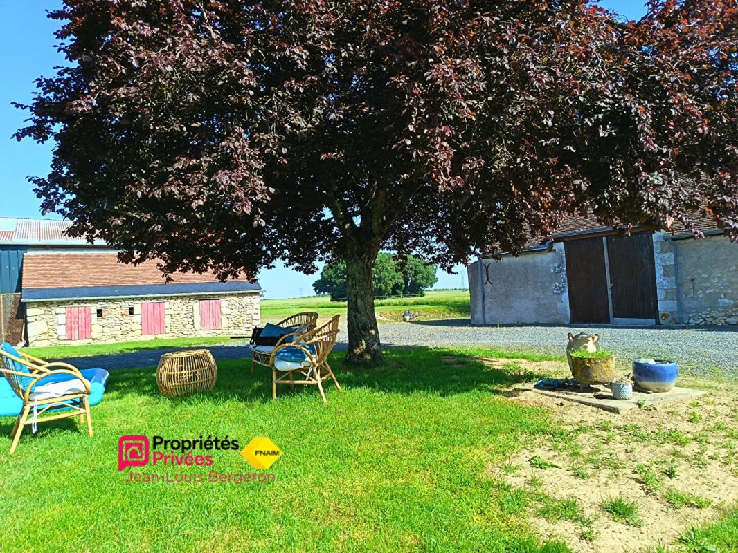 ATHEE-SUR-CHER Longère rénovée109m2 + dépendances à fort potentiel 5