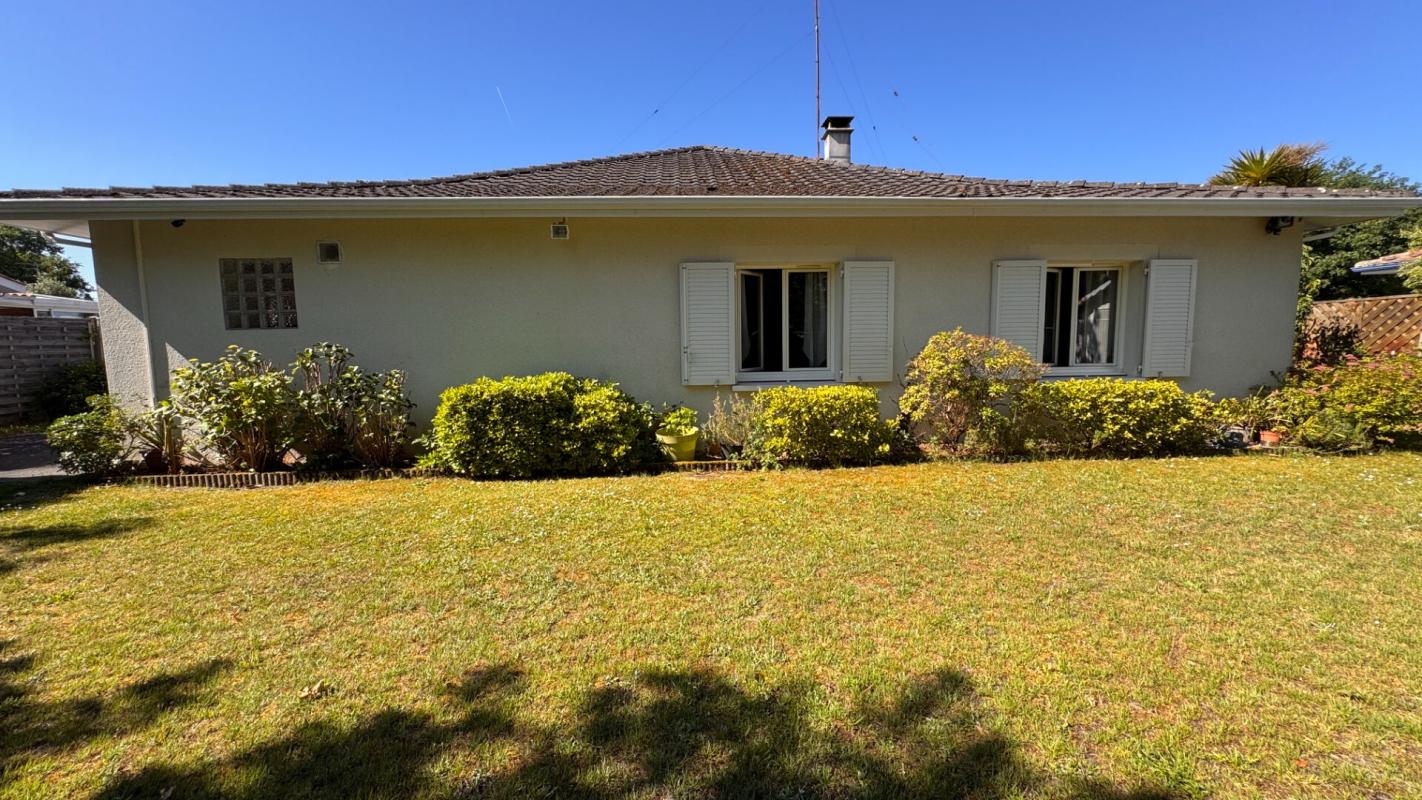 ANDERNOS-LES-BAINS Villa plain-pied avec piscine 12