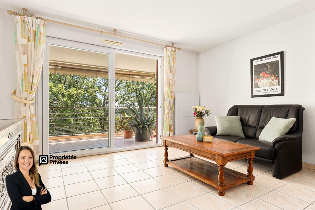 FREJUS Appartement 4 pièces avec garage, parking et cave 2